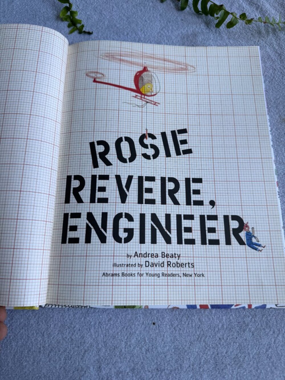 Book Rosie Revere, Engineer by Abrams Books